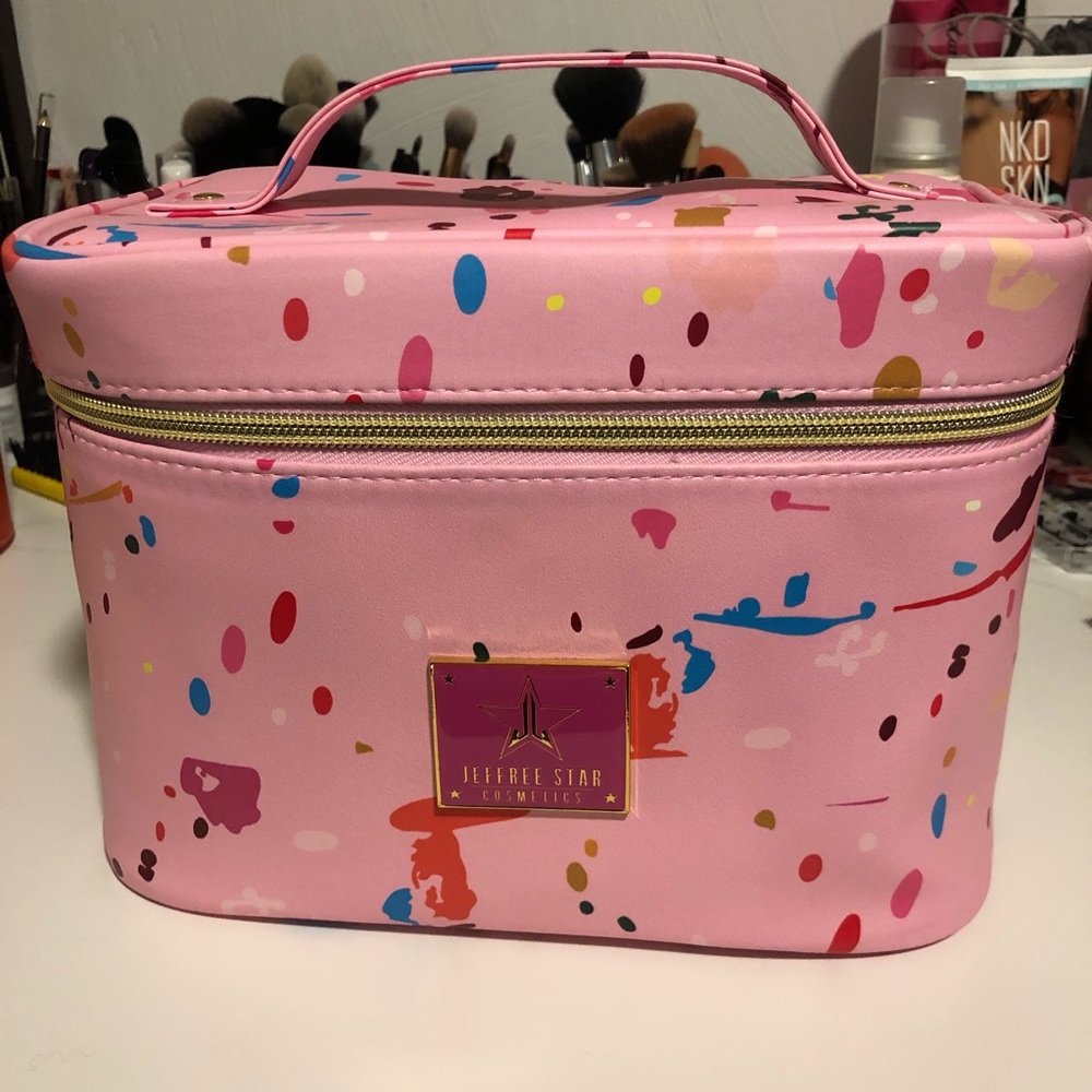 Jeffree Star Cosmetics Jawbreaker make up bag